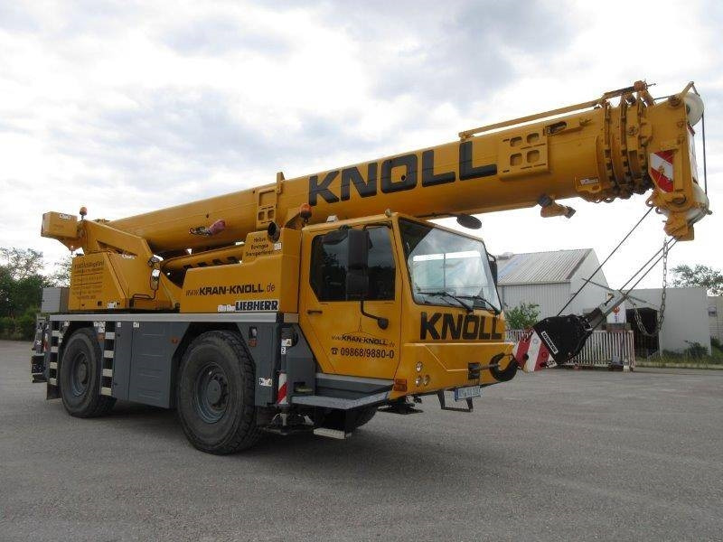 Liebherr LTM 1040-2.1 - Vinç për të gjitha terrenet: foto 4 Liebherr LTM 1040-2.1 - Vinç për të gjitha terrenet: foto 4