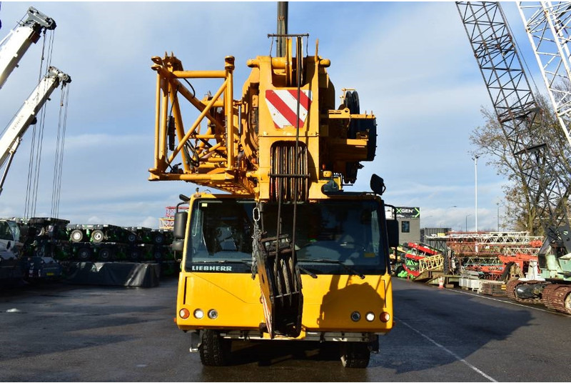 Liebherr LTM 1100-5.1 - Vinç për të gjitha terrenet: foto 3 Liebherr LTM 1100-5.1 - Vinç për të gjitha terrenet: foto 3