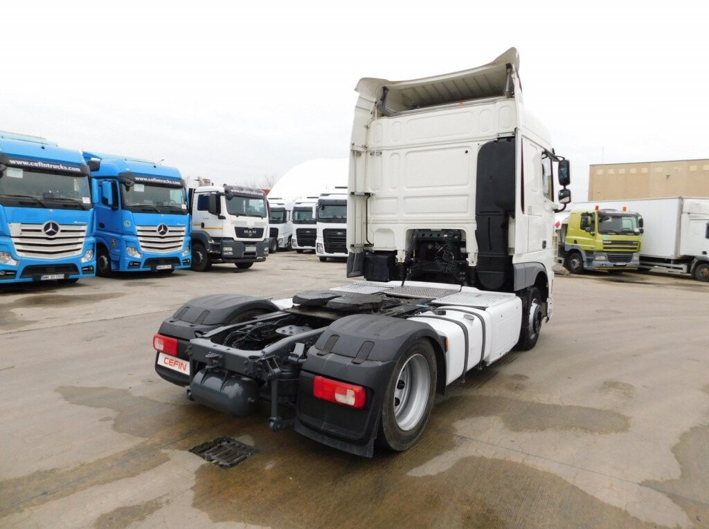 Daf Xf 460 ft - Gjysmë-kamion: foto 3 Daf Xf 460 ft - Gjysmë-kamion: foto 3