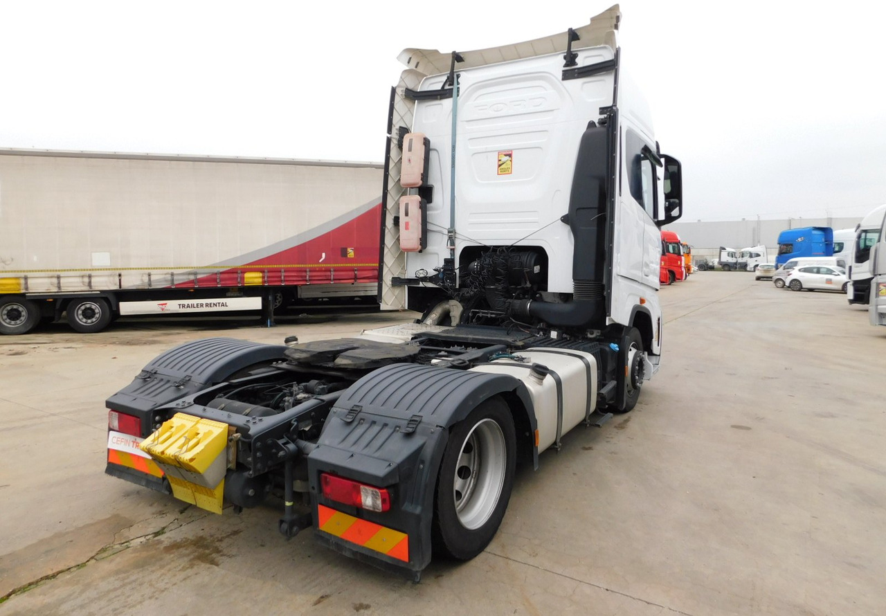 Ford F max ll 4x2 scab e6 12tx2620 - Gjysmë-kamion: foto 3 Ford F max ll 4x2 scab e6 12tx2620 - Gjysmë-kamion: foto 3