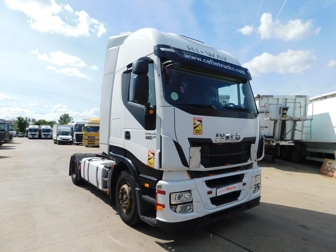 Iveco As440tp - Gjysmë-kamion: foto 2 Iveco As440tp - Gjysmë-kamion: foto 2