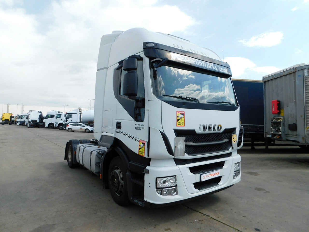 Iveco As440tp - Gjysmë-kamion: foto 2 Iveco As440tp - Gjysmë-kamion: foto 2