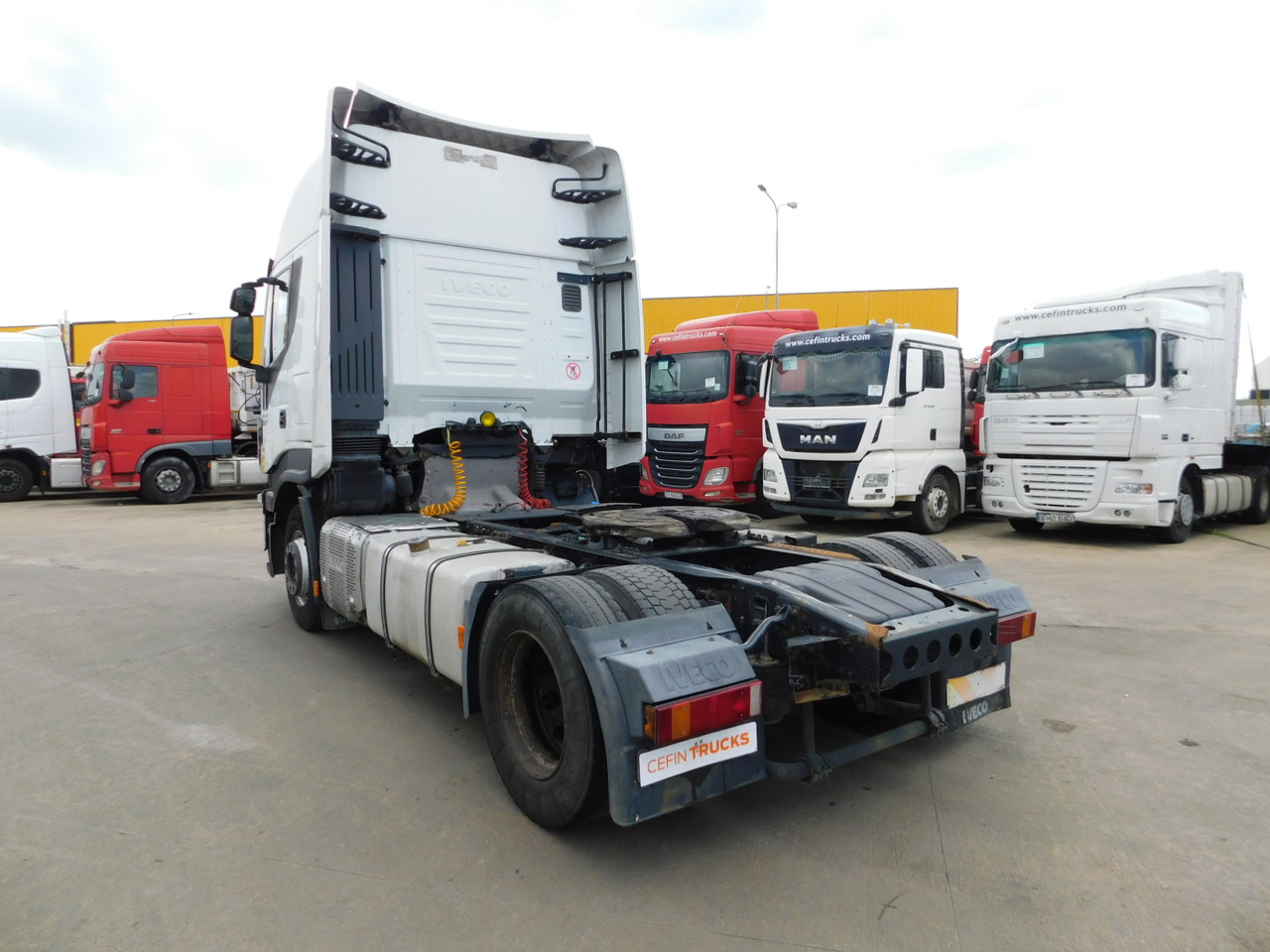 Iveco As440tp - Gjysmë-kamion: foto 4 Iveco As440tp - Gjysmë-kamion: foto 4