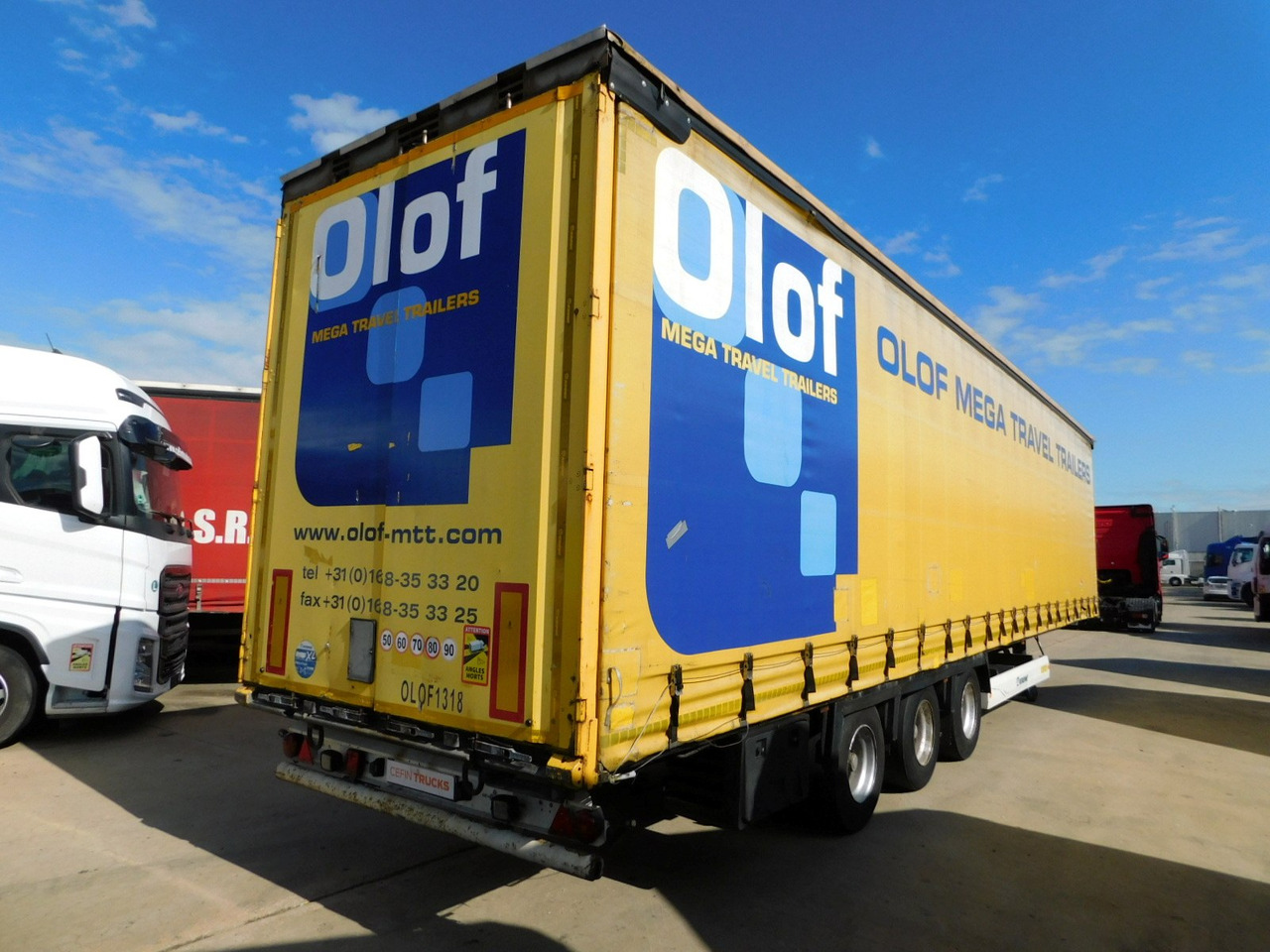 Krone Sd - Gjysmë rimorkio me tendë: foto 3 Krone Sd - Gjysmë rimorkio me tendë: foto 3