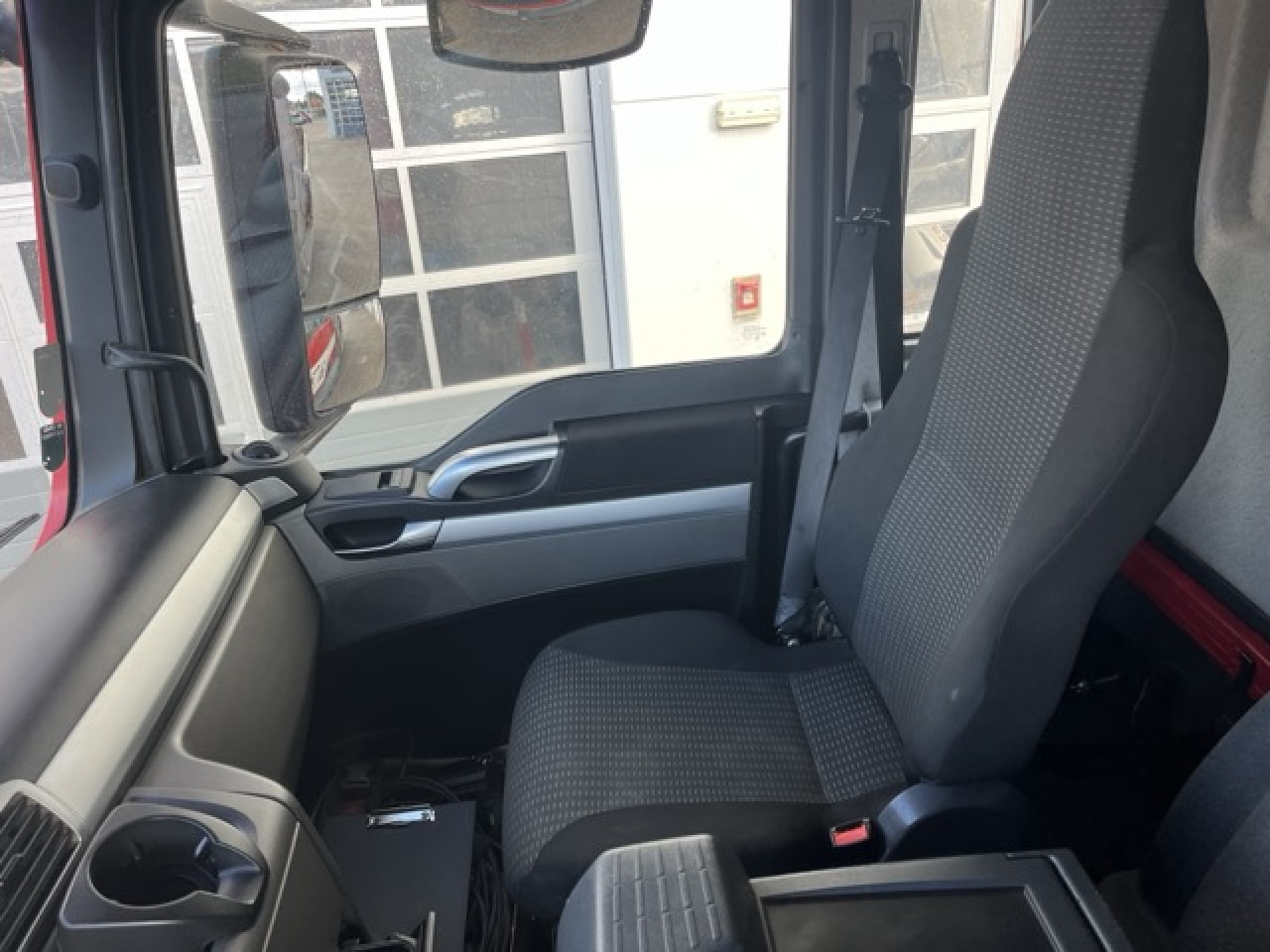 MAN TGS 33.440 6x4 BB mit Heckkran HIAB 166ES-4 Euro5 - Kamion vetëshkarkues, Kamion me vinç: foto 5 MAN TGS 33.440 6x4 BB mit Heckkran HIAB 166ES-4 Euro5 - Kamion vetëshkarkues, Kamion me vinç: foto 5