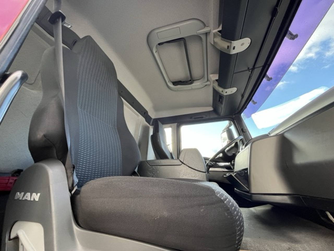 MAN TGS 33.440 6x4 BB mit Heckkran HIAB 166ES-4 Euro5 - Kamion vetëshkarkues, Kamion me vinç: foto 4 MAN TGS 33.440 6x4 BB mit Heckkran HIAB 166ES-4 Euro5 - Kamion vetëshkarkues, Kamion me vinç: foto 4