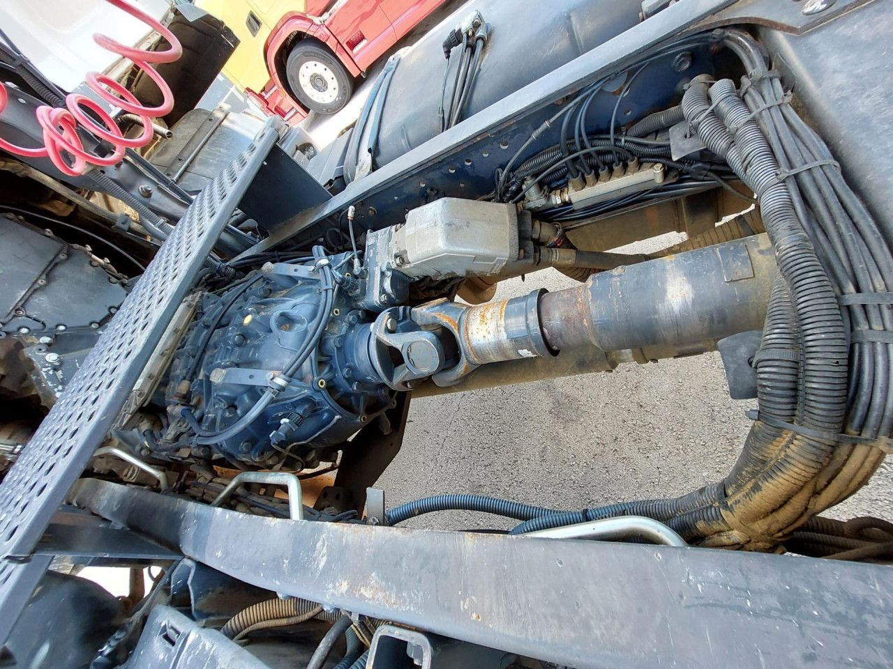 IVECO Trakker - Gjysmë-kamion: foto 5 IVECO Trakker - Gjysmë-kamion: foto 5