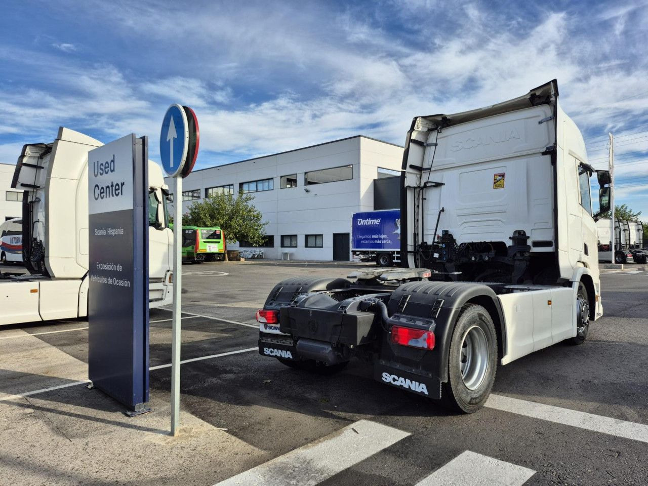 Scania R 450 - Gjysmë-kamion: foto 5 Scania R 450 - Gjysmë-kamion: foto 5