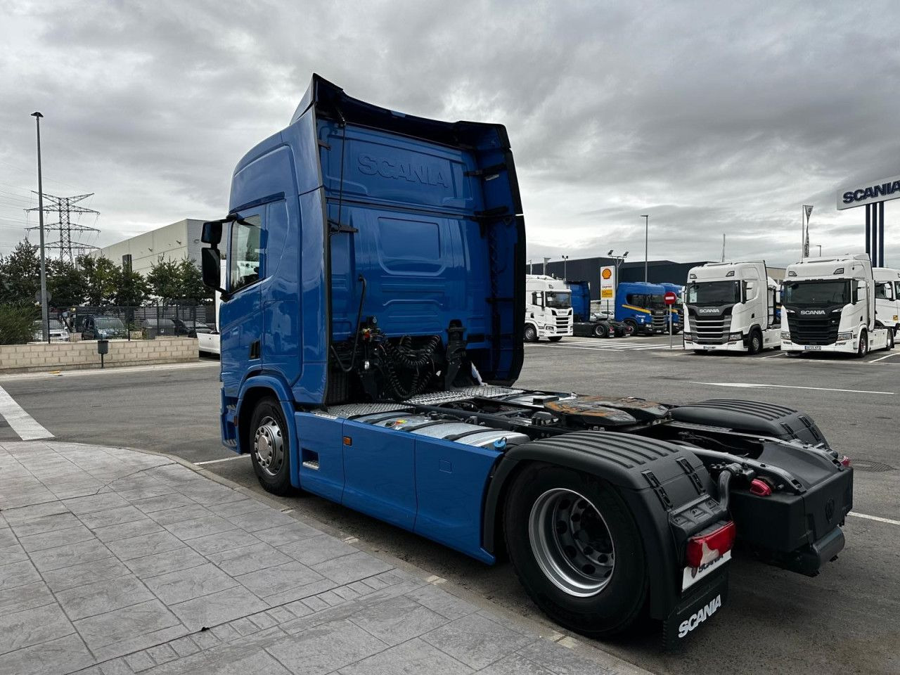 Scania R 450 - Gjysmë-kamion: foto 3 Scania R 450 - Gjysmë-kamion: foto 3