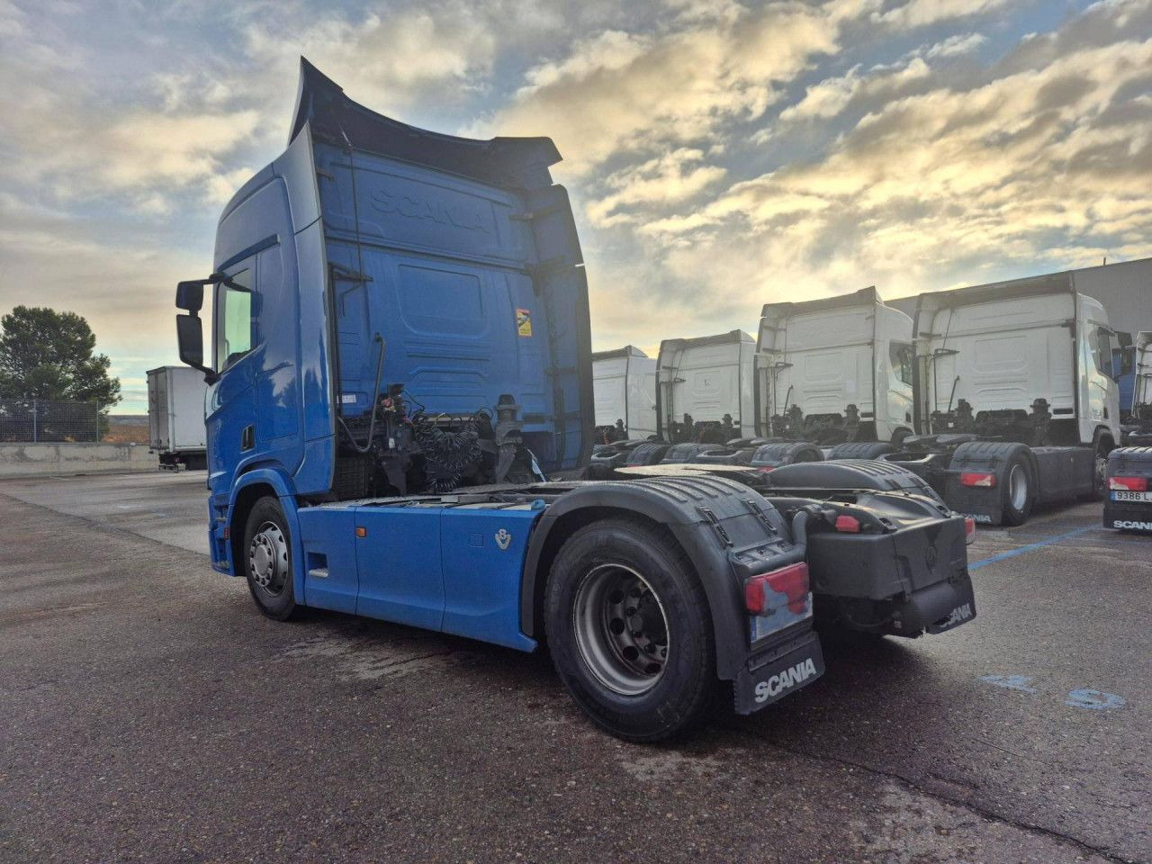 Scania R 580 - Gjysmë-kamion: foto 5 Scania R 580 - Gjysmë-kamion: foto 5