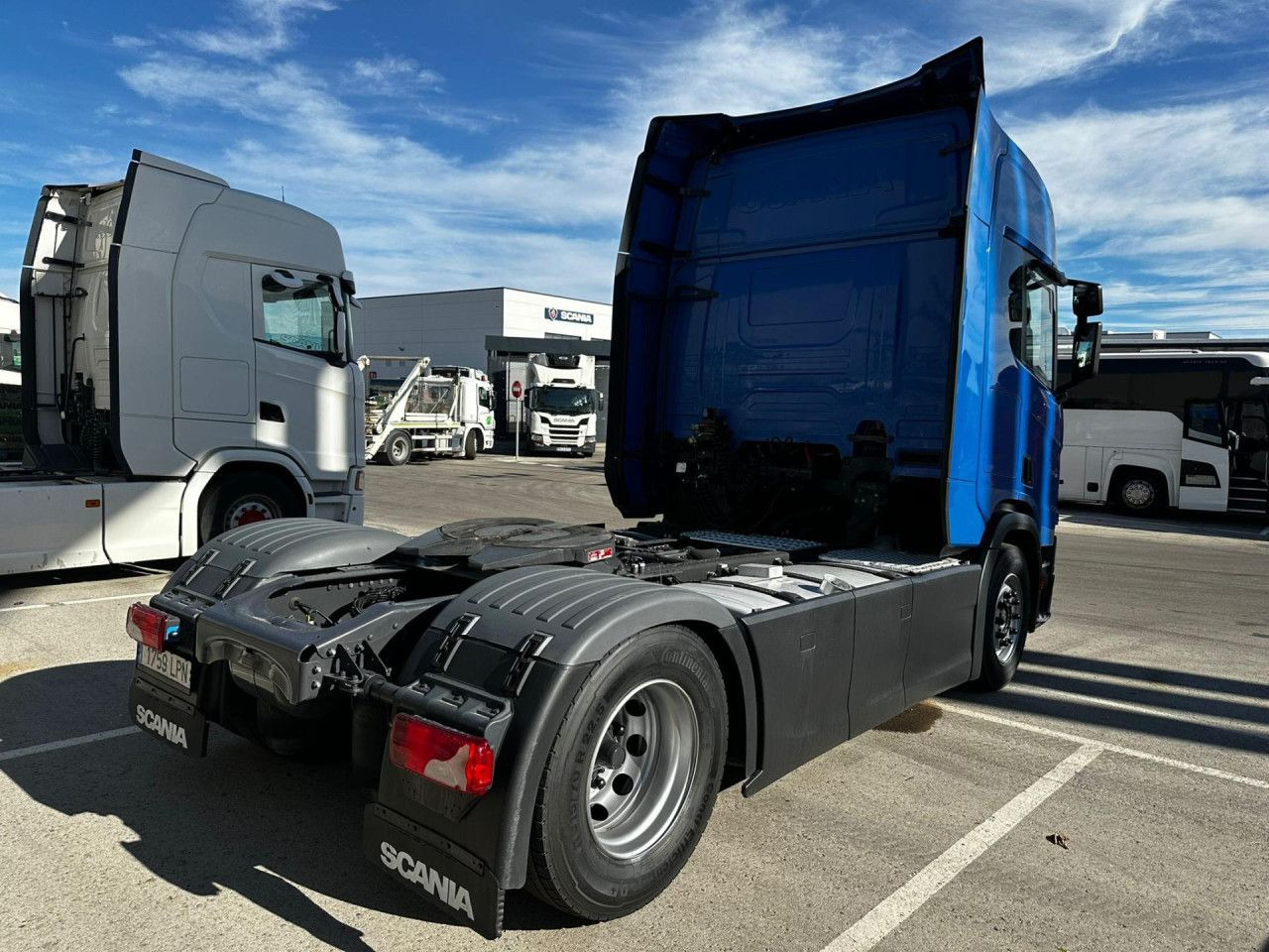 Scania R450 - Gjysmë-kamion: foto 4 Scania R450 - Gjysmë-kamion: foto 4