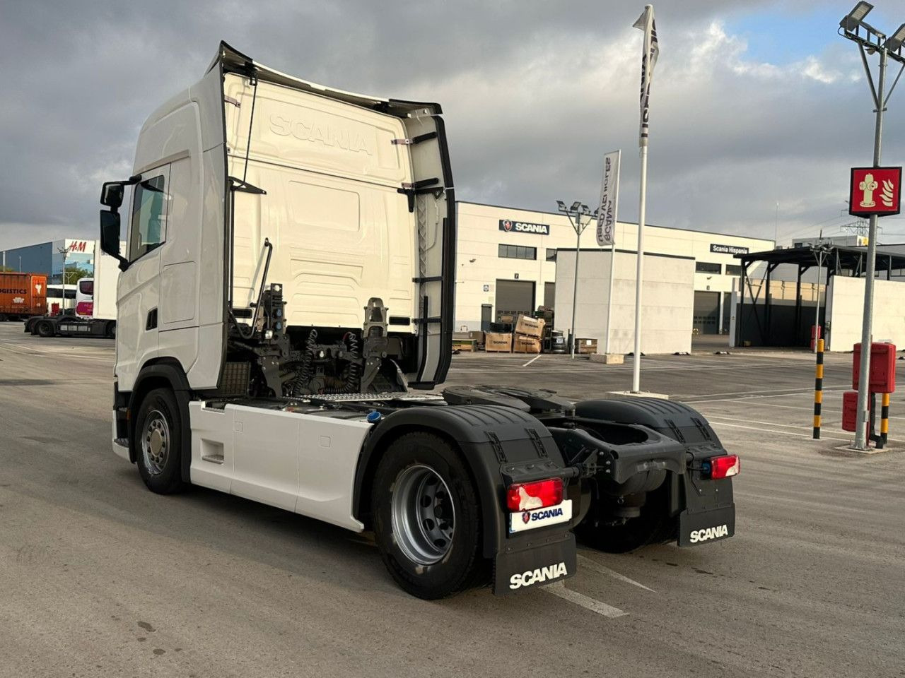 Scania S 500 - Gjysmë-kamion: foto 3 Scania S 500 - Gjysmë-kamion: foto 3