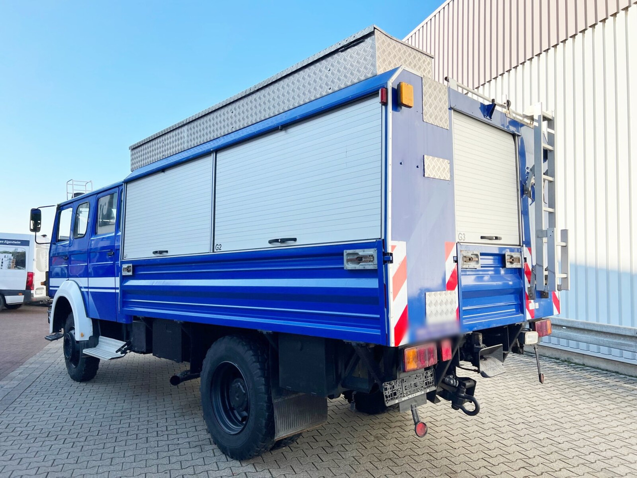 120-23 AW 4x4 Doka 120-23 AW 4x4 Doka, V8-Motor, Gerätewagen, Seilwinde - Kamion me karroceri të hapur: foto 3 120-23 AW 4x4 Doka 120-23 AW 4x4 Doka, V8-Motor, Gerätewagen, Seilwinde - Kamion me karroceri të hapur: foto 3