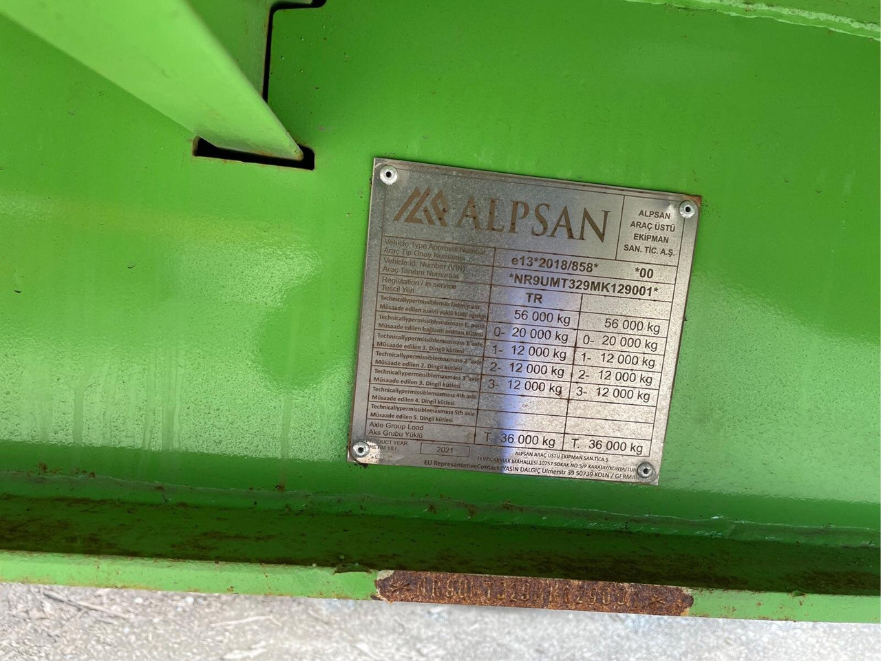 ALPSAN 56t ALPSAN 56t, hydr. Rampen, Verbr. auf 3m - Gjysmë rimorkio me plan ngarkimi të ulët: foto 4 ALPSAN 56t ALPSAN 56t, hydr. Rampen, Verbr. auf 3m - Gjysmë rimorkio me plan ngarkimi të ulët: foto 4