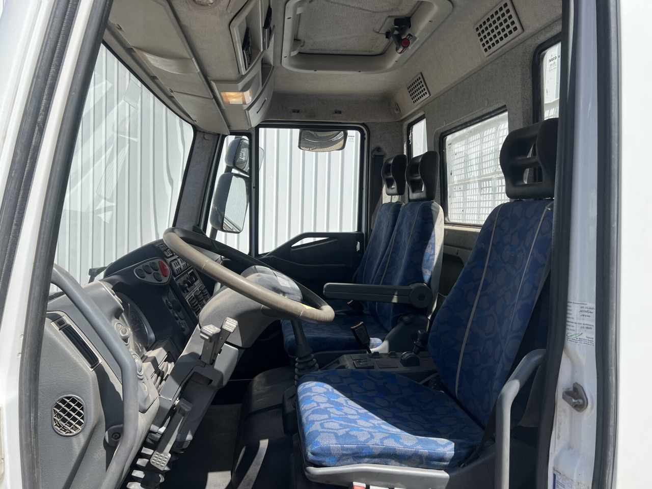 EuroCargo ML80E18K 4x2 EuroCargo ML80E18K 4x2 - Kamion vetëshkarkues: foto 4 EuroCargo ML80E18K 4x2 EuroCargo ML80E18K 4x2 - Kamion vetëshkarkues: foto 4