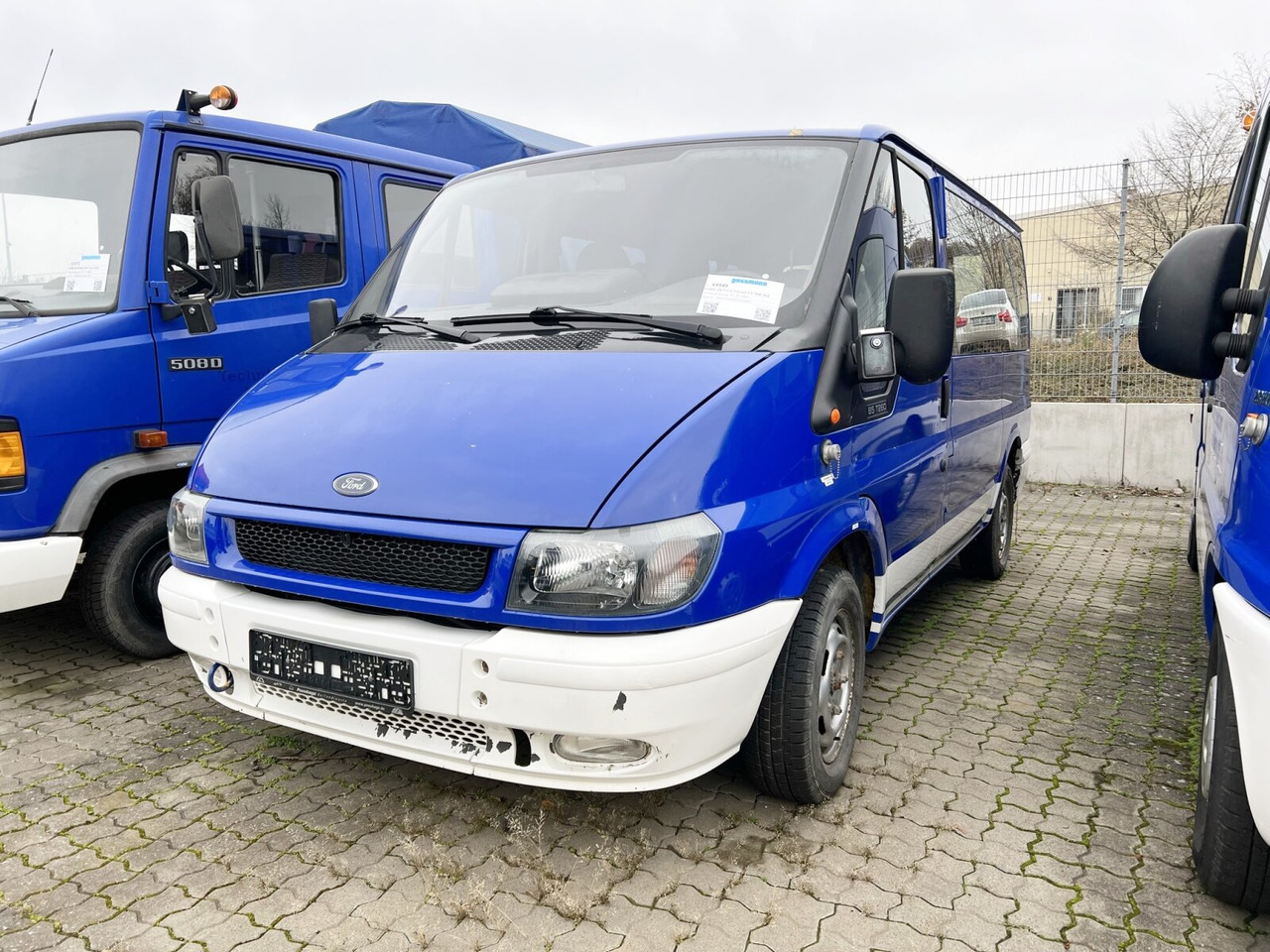 Ford Ford Transit 2,0 TDE 4x2 Ford Transit 2,0 TDE 4x2, EX-THW, 6 Sitze - Kamioncine dopio kabinë: foto 1 Ford Ford Transit 2,0 TDE 4x2 Ford Transit 2,0 TDE 4x2, EX-THW, 6 Sitze - Kamioncine dopio kabinë: foto 1