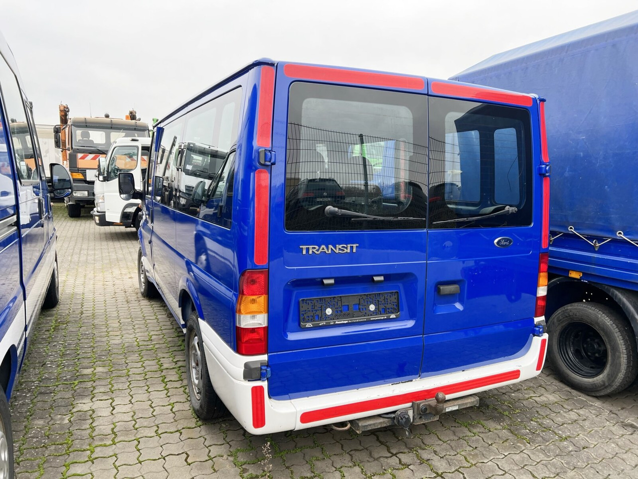 Ford Ford Transit 2,0 TDE 4x2 Ford Transit 2,0 TDE 4x2, EX-THW, 6 Sitze - Kamioncine dopio kabinë: foto 3 Ford Ford Transit 2,0 TDE 4x2 Ford Transit 2,0 TDE 4x2, EX-THW, 6 Sitze - Kamioncine dopio kabinë: foto 3