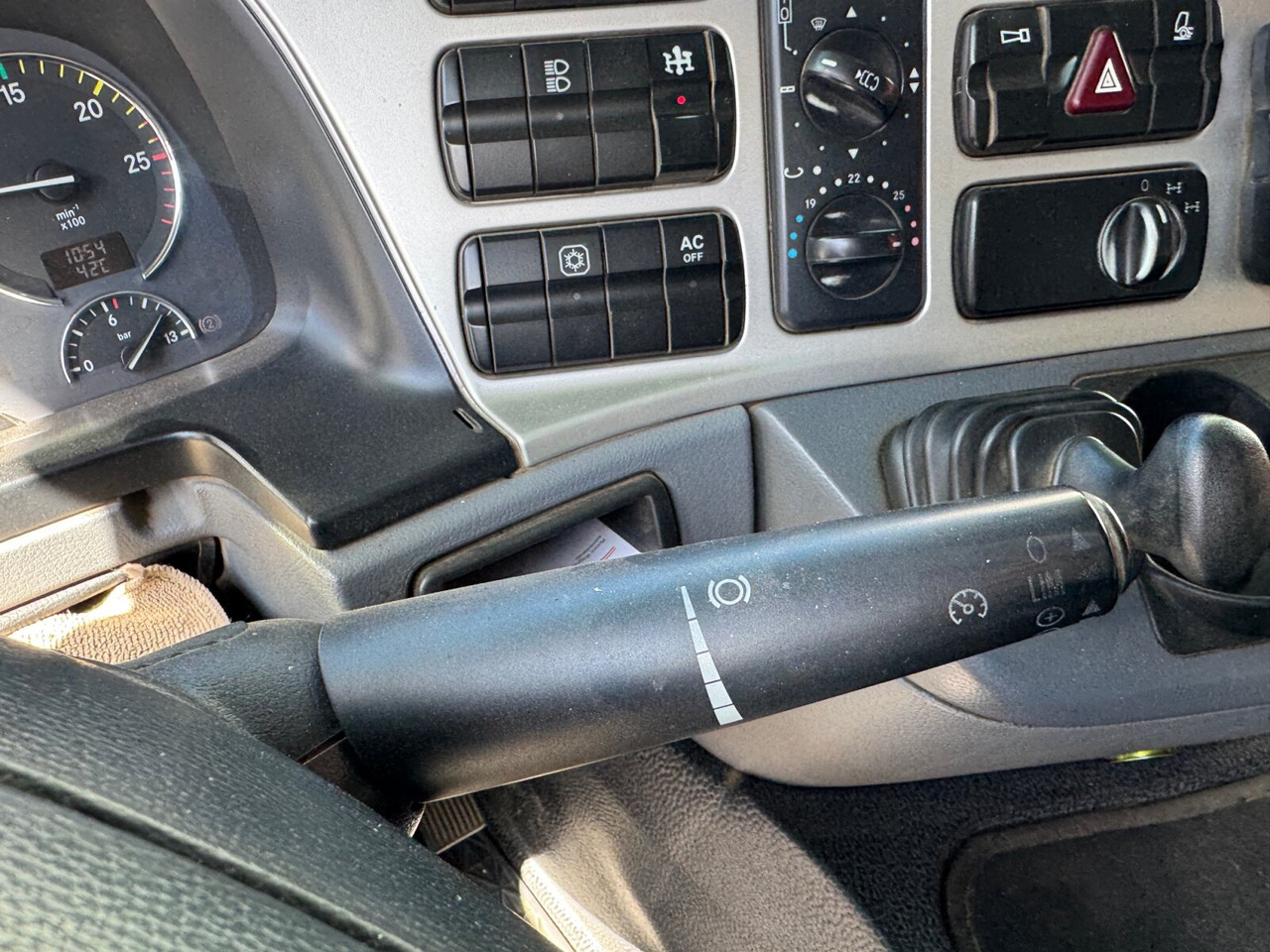 Mercedes-Benz Actros 2648 LK 6x4 Actros 2648 LK 6x4, Retarder, Bi-Xenon - Gjysmë-kamion: foto 3 Mercedes-Benz Actros 2648 LK 6x4 Actros 2648 LK 6x4, Retarder, Bi-Xenon - Gjysmë-kamion: foto 3