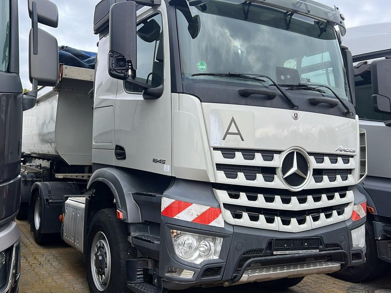 Mercedes-Benz Arocs 1845 LS 4x4 HAD Arocs 1845 LS 4x4 HAD - Gjysmë-kamion: foto 2 Mercedes-Benz Arocs 1845 LS 4x4 HAD Arocs 1845 LS 4x4 HAD - Gjysmë-kamion: foto 2