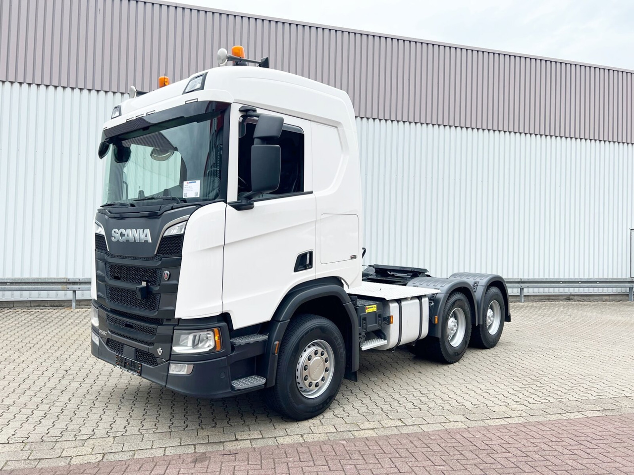 Scania R 580 6x4 R 580 6x4, V8-Motor, Kipphydraulik, Retarder, 66t - Gjysmë-kamion: foto 1 Scania R 580 6x4 R 580 6x4, V8-Motor, Kipphydraulik, Retarder, 66t - Gjysmë-kamion: foto 1