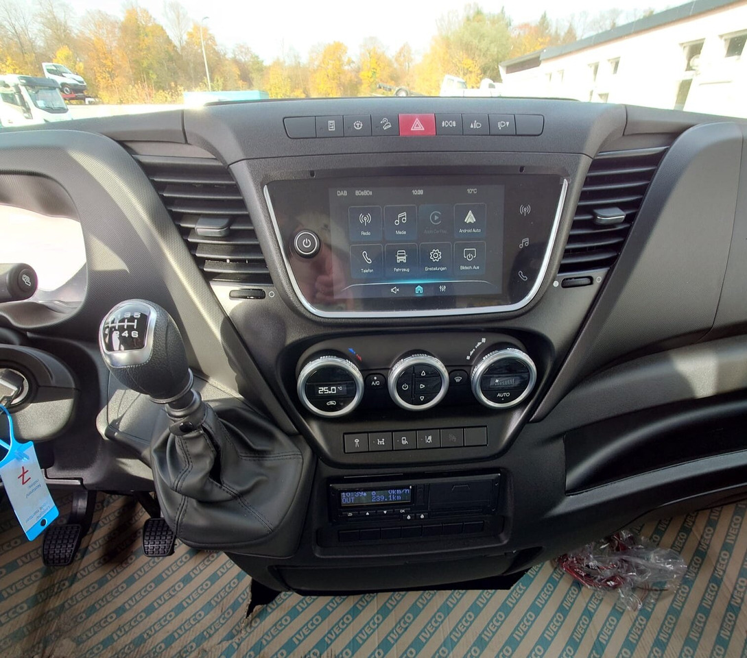 Iveco Daily 72C18H/P DK 4x2 Daily 72C18H/P DK 4x2, Nebenantrieb, Mehrfach Vorhanden! - Kamion kabinë-shasi: foto 3 Iveco Daily 72C18H/P DK 4x2 Daily 72C18H/P DK 4x2, Nebenantrieb, Mehrfach Vorhanden! - Kamion kabinë-shasi: foto 3