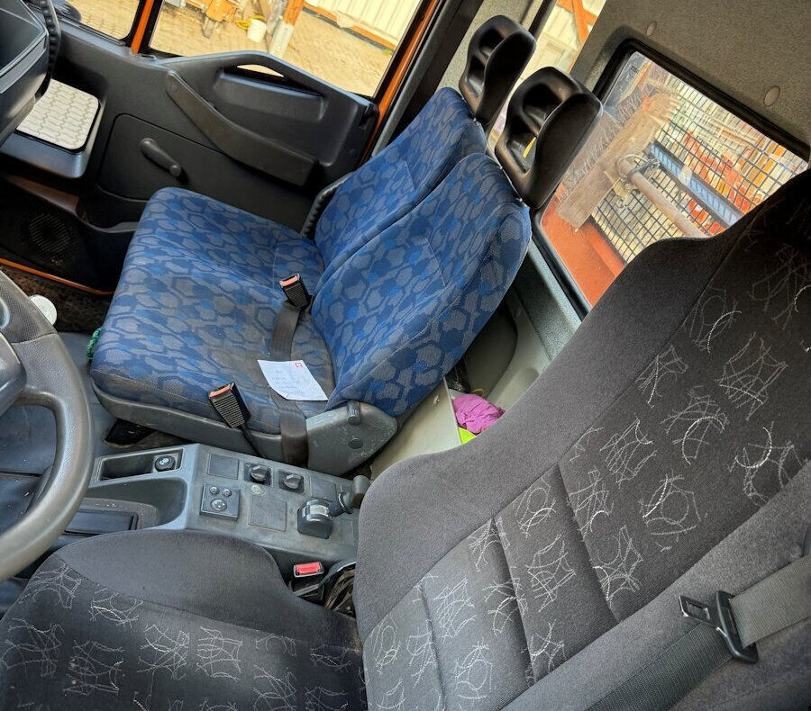 Iveco EuroCargo ML80E18K 4x2 EuroCargo ML80E18K 4x2 - Kamion vetëshkarkues: foto 5 Iveco EuroCargo ML80E18K 4x2 EuroCargo ML80E18K 4x2 - Kamion vetëshkarkues: foto 5