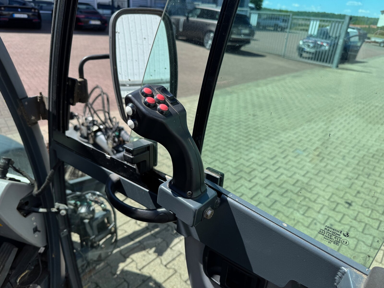 Hako Multicar Citymaster 2000 3B Kehrmaschine 4x2 Multicar Citymaster 2000 3B Kehrmaschine 4x2 - Kamioni: foto 5 Hako Multicar Citymaster 2000 3B Kehrmaschine 4x2 Multicar Citymaster 2000 3B Kehrmaschine 4x2 - Kamioni: foto 5