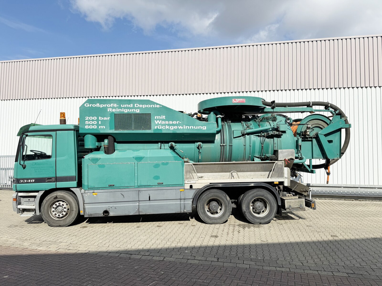 Mercedes-Benz Actros 3348 6x4 Actros 3348 6x4, V8, Kroll Saug-/Spülwagen ca. 14m³, Wasserrückgewinnung, Funk - Kamioni: foto 5 Mercedes-Benz Actros 3348 6x4 Actros 3348 6x4, V8, Kroll Saug-/Spülwagen ca. 14m³, Wasserrückgewinnung, Funk - Kamioni: foto 5