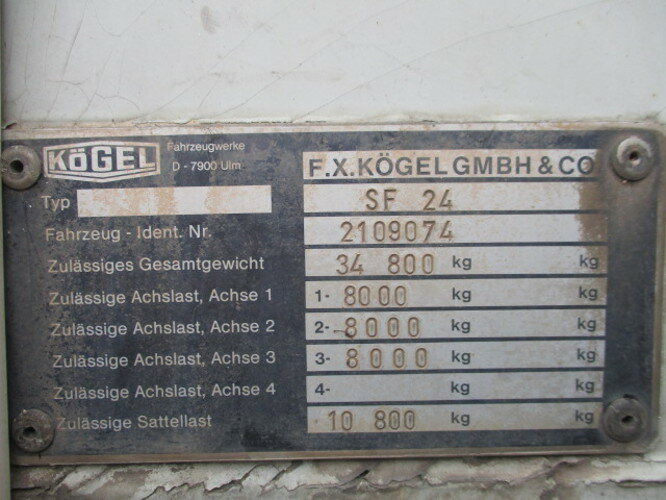 Kögel SAnh SF 24 SF 24 Kofferauflieger, gelenkte Achse, Rolltor, 77 cbm - Gjysmë rimorkio me vagonetë të mbyllur: foto 4 Kögel SAnh SF 24 SF 24 Kofferauflieger, gelenkte Achse, Rolltor, 77 cbm - Gjysmë rimorkio me vagonetë të mbyllur: foto 4