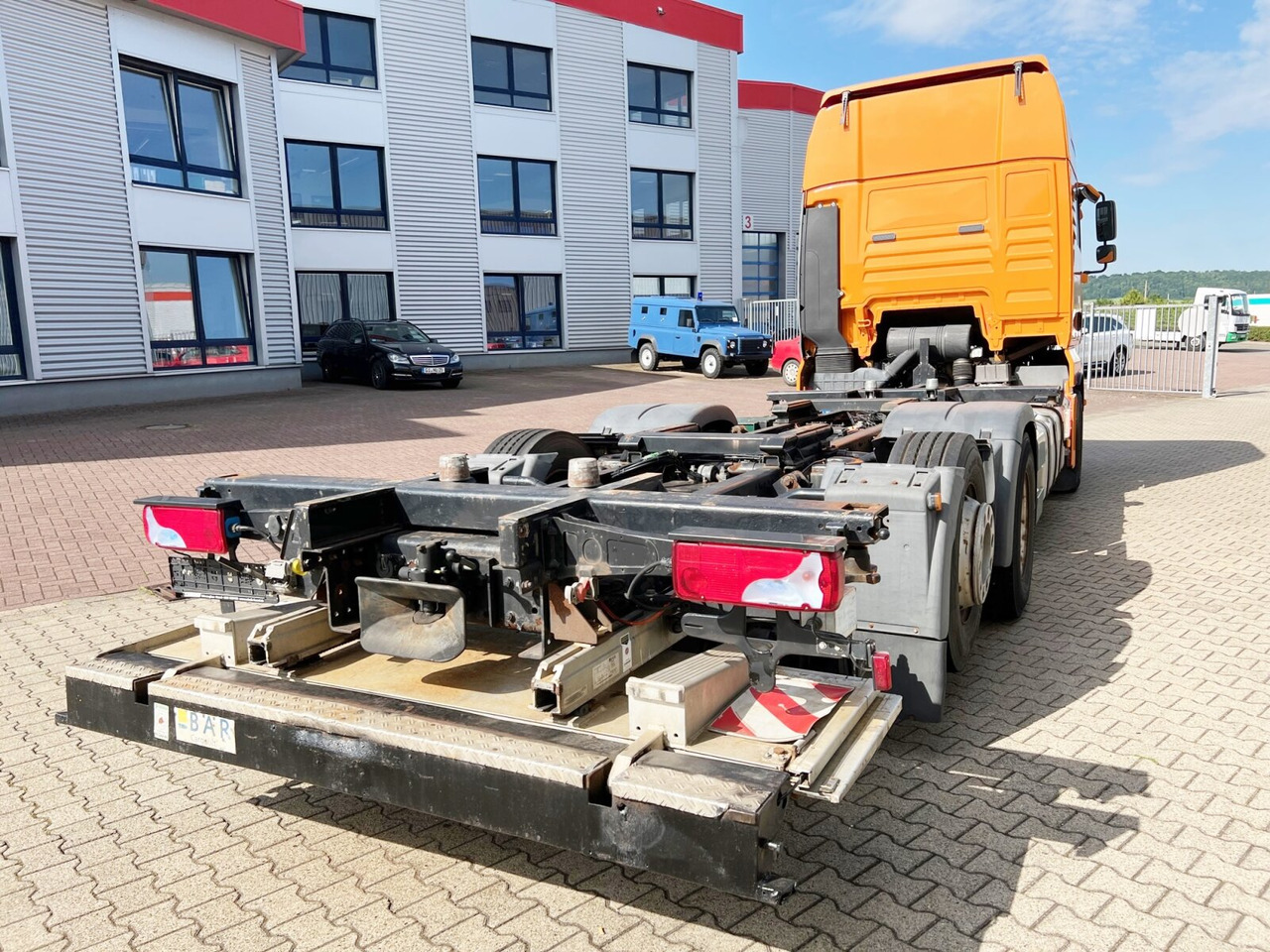 Transportjer kontejnerësh/ Kamion me karroceri të çmontueshme MAN TGA 26.440 6X2-2 LL TGA 26.440 6X2-2 LL, Intarder, Liftachse, LBW BÄR unterfaltbar: foto 9
