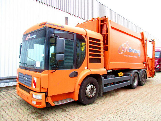 MAN TGA 28.310 6x2-4 LL TGA 28.310 6x2-4LL Schörling 3R11 21.5, Terberg Schüttung - Kamion mbeturinash: foto 1 MAN TGA 28.310 6x2-4 LL TGA 28.310 6x2-4LL Schörling 3R11 21.5, Terberg Schüttung - Kamion mbeturinash: foto 1