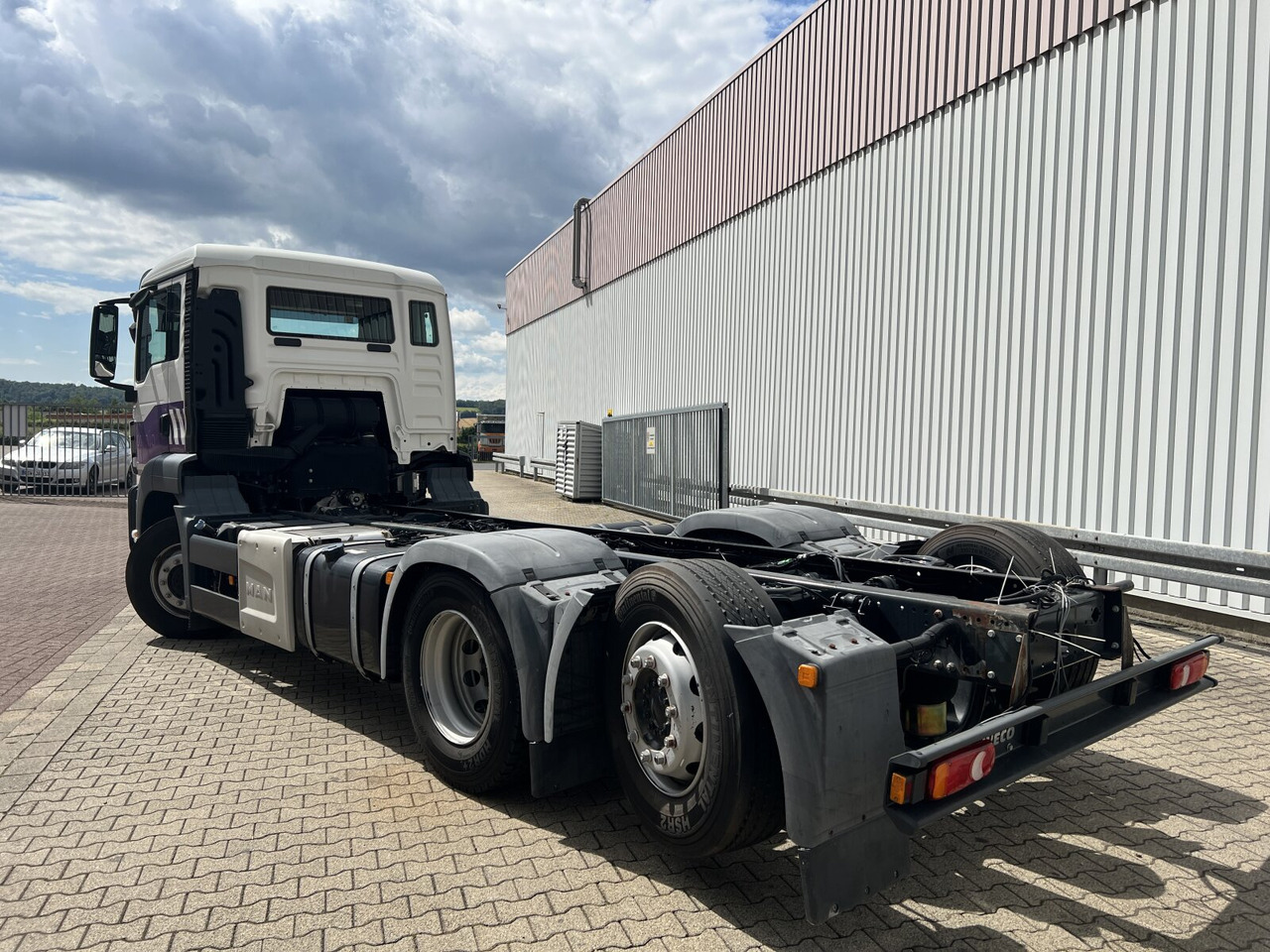 Lizingu i MAN TGS 26.320 6X2-4 BL TGS 26.320 6X2-4 BL, Lenk-/Liftachse, Rechtslenker, Export Only! MAN TGS 26.320 6X2-4 BL TGS 26.320 6X2-4 BL, Lenk-/Liftachse, Rechtslenker, Export Only!: foto 11