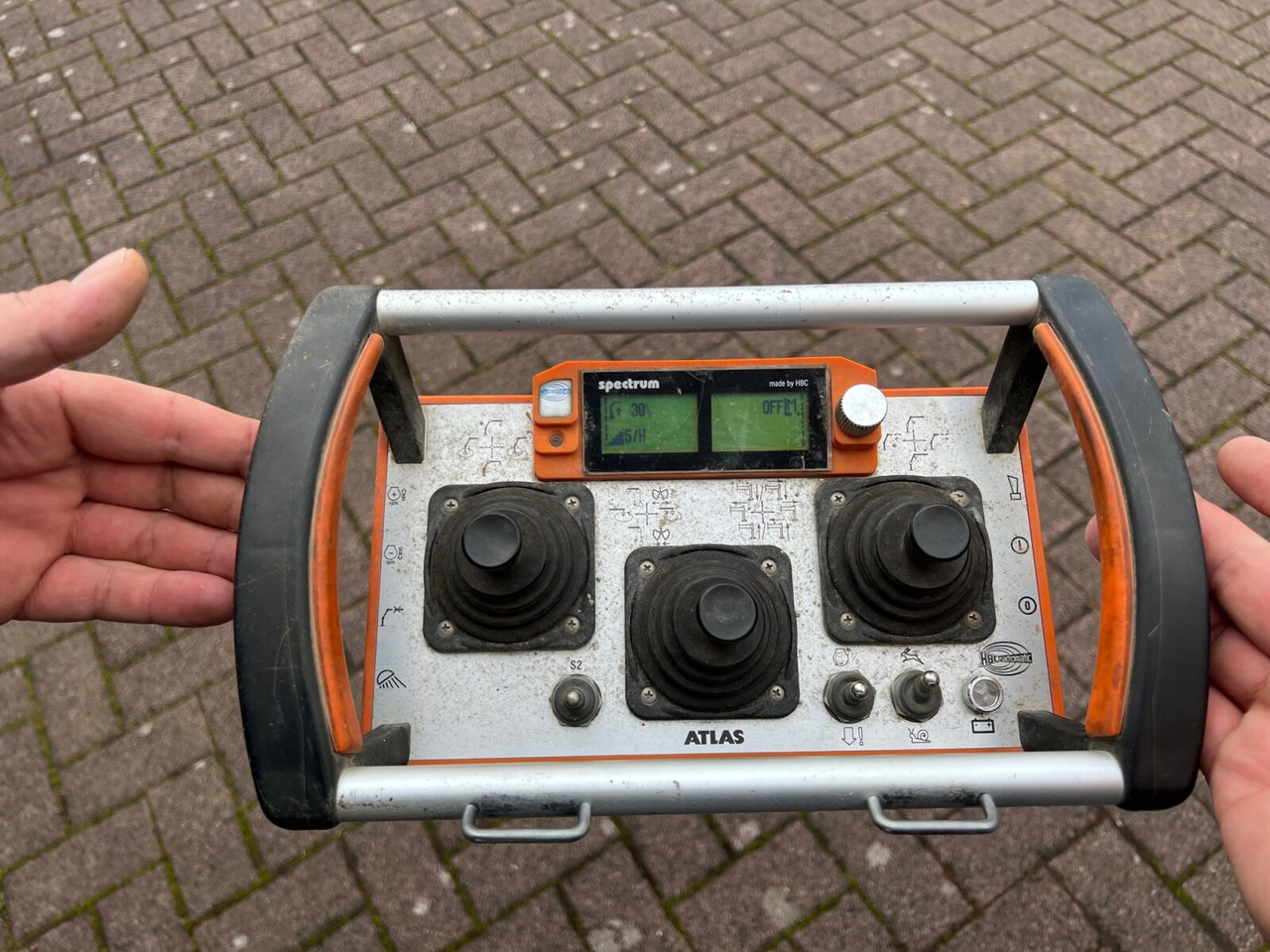 MAN TGS 26.360/400 6x2-4 BL TGS 26.360/400 6x2-4 BL, Lenk-/Lift, Kran Atlas AK 206.3E A5, Funk - Kamion vetëngarkues, Kamion me vinç: foto 5 MAN TGS 26.360/400 6x2-4 BL TGS 26.360/400 6x2-4 BL, Lenk-/Lift, Kran Atlas AK 206.3E A5, Funk - Kamion vetëngarkues, Kamion me vinç: foto 5