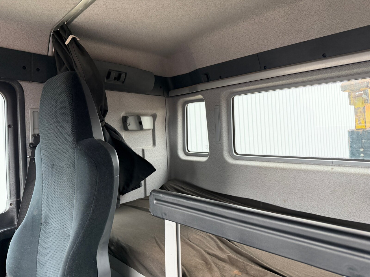 MAN TGS 26.480 6x4 BL TGS 26.480 6x4 BL, Motorabtrieb, Navi, Intarder, Hyva 20.60 S - Kamion vetëngarkues: foto 4 MAN TGS 26.480 6x4 BL TGS 26.480 6x4 BL, Motorabtrieb, Navi, Intarder, Hyva 20.60 S - Kamion vetëngarkues: foto 4