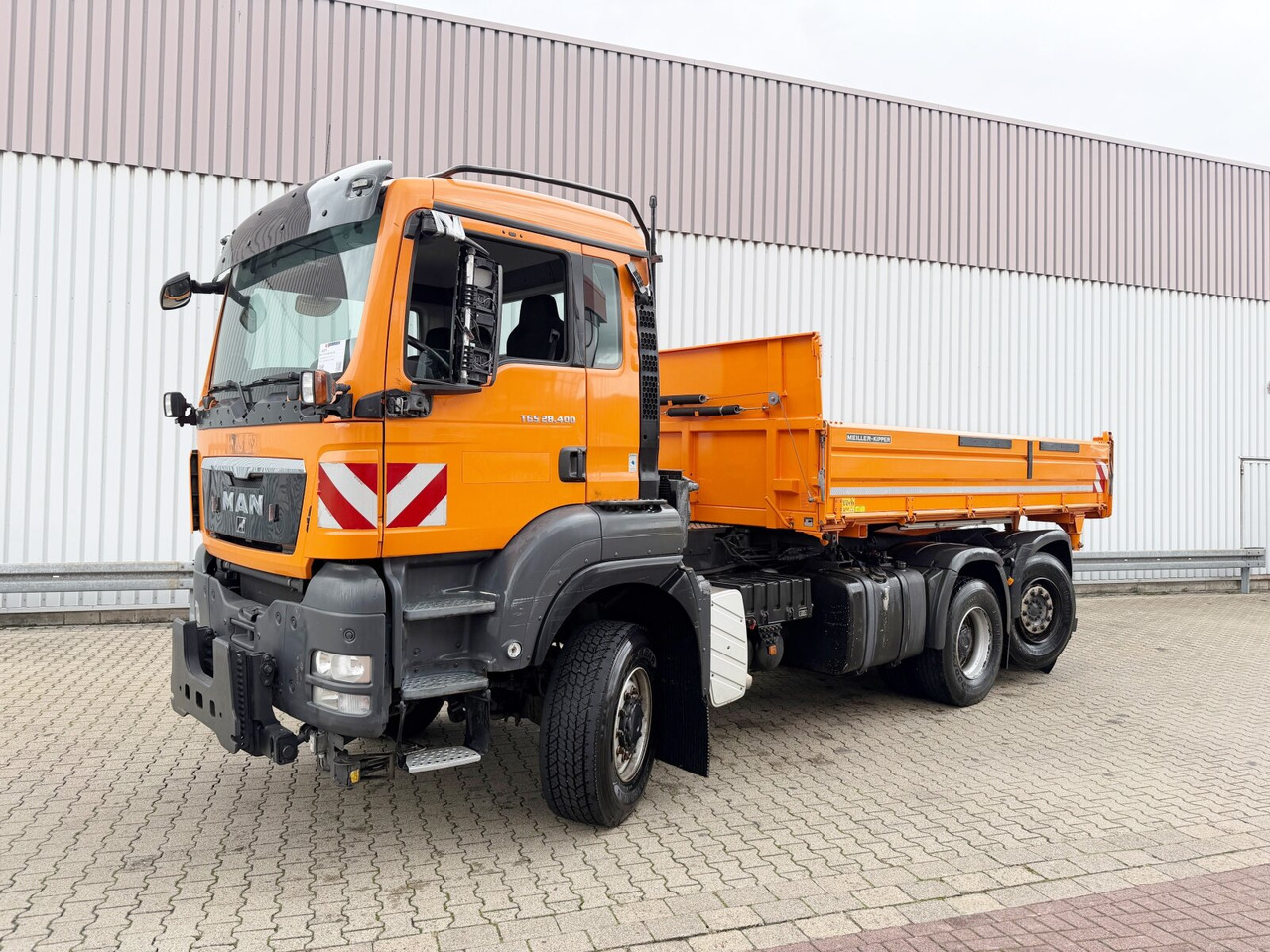 MAN TGS 28.400 6x4-4 BL TGS 28.400 6x4-4 BL, EEV, Lenk-/Liftachse, Wechselsystem - Kamion vetëshkarkues: foto 1 MAN TGS 28.400 6x4-4 BL TGS 28.400 6x4-4 BL, EEV, Lenk-/Liftachse, Wechselsystem - Kamion vetëshkarkues: foto 1