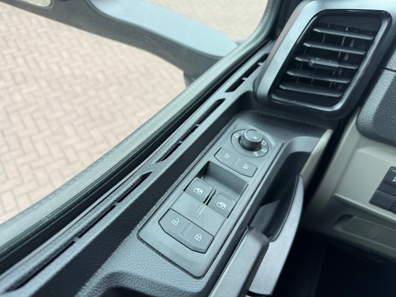 MAN TGS 33.440 6x4 BB TGS 33.440 6x4 BB, Bordmatik, mehrfach vorhanden! - Kamion vetëshkarkues: foto 4 MAN TGS 33.440 6x4 BB TGS 33.440 6x4 BB, Bordmatik, mehrfach vorhanden! - Kamion vetëshkarkues: foto 4