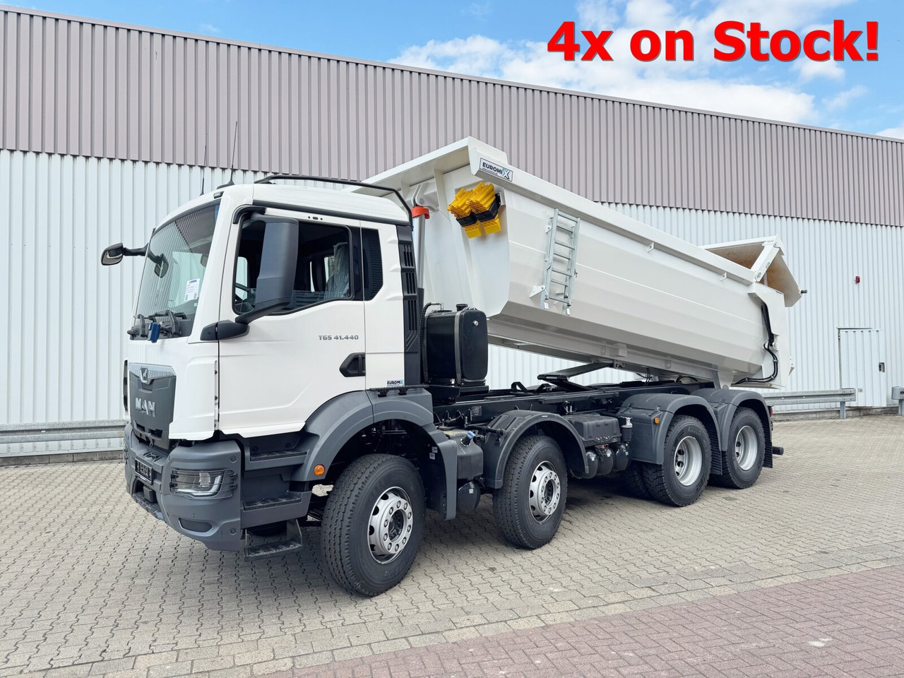 MAN TGS 41.440/480 8x4 BB TGS 41.440/480 8x4 BB, Mulde ca. 16m³ mit hydraulischer Heckklappe, mehrfach VORHANDEN - Kamion kabinë-shasi: foto 1 MAN TGS 41.440/480 8x4 BB TGS 41.440/480 8x4 BB, Mulde ca. 16m³ mit hydraulischer Heckklappe, mehrfach VORHANDEN - Kamion kabinë-shasi: foto 1