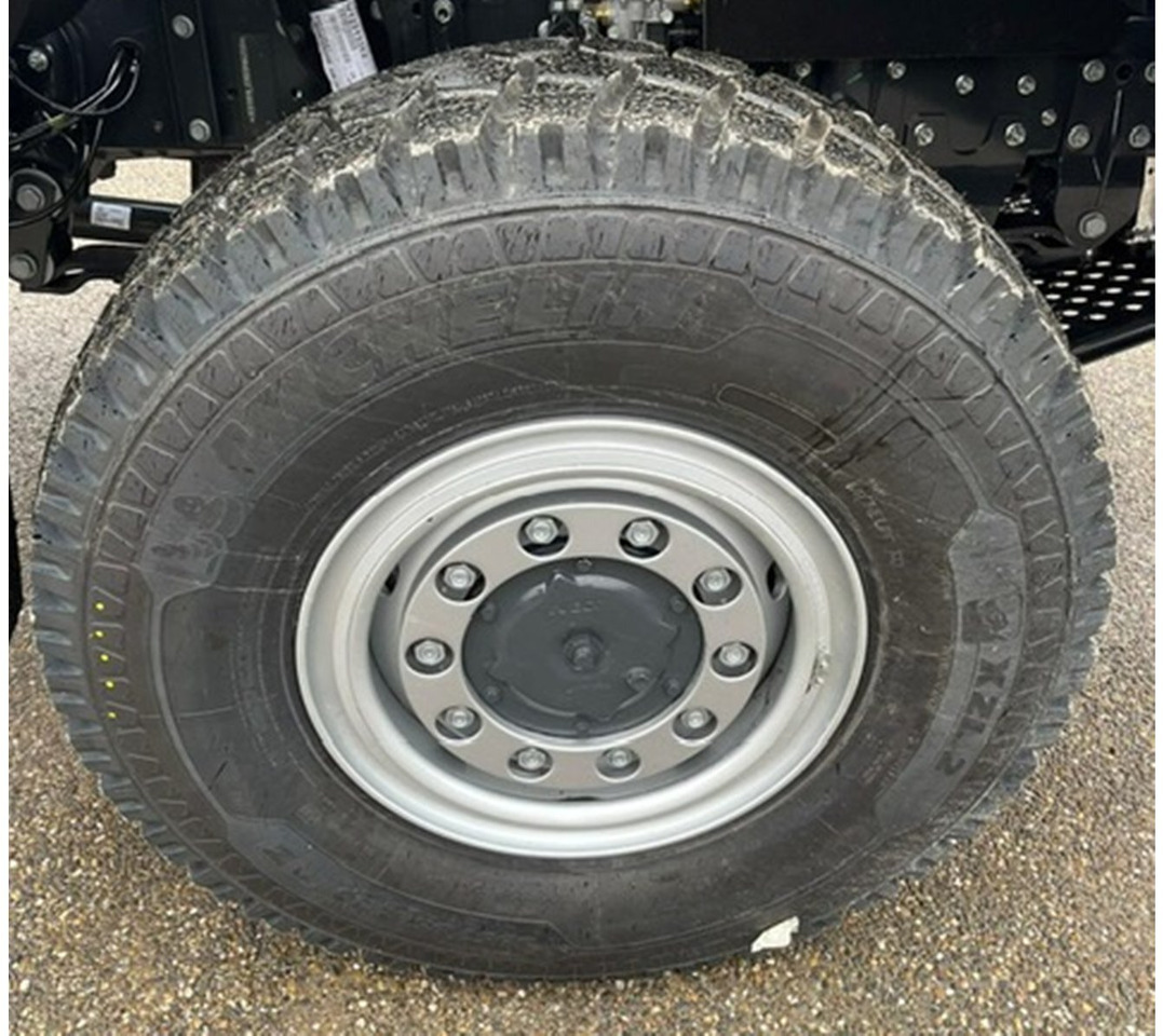 ML150E25WS 4x4 ML150E25WS 4x4, Einzelbereifung, 4x VORNANDEN! - Kamion kabinë-shasi: foto 4 ML150E25WS 4x4 ML150E25WS 4x4, Einzelbereifung, 4x VORNANDEN! - Kamion kabinë-shasi: foto 4
