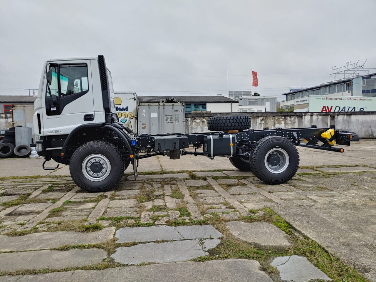 ML150E25WS 4x4 ML150E25WS 4x4, Einzelbereifung, 4x VORNANDEN! - Kamion kabinë-shasi: foto 2 ML150E25WS 4x4 ML150E25WS 4x4, Einzelbereifung, 4x VORNANDEN! - Kamion kabinë-shasi: foto 2