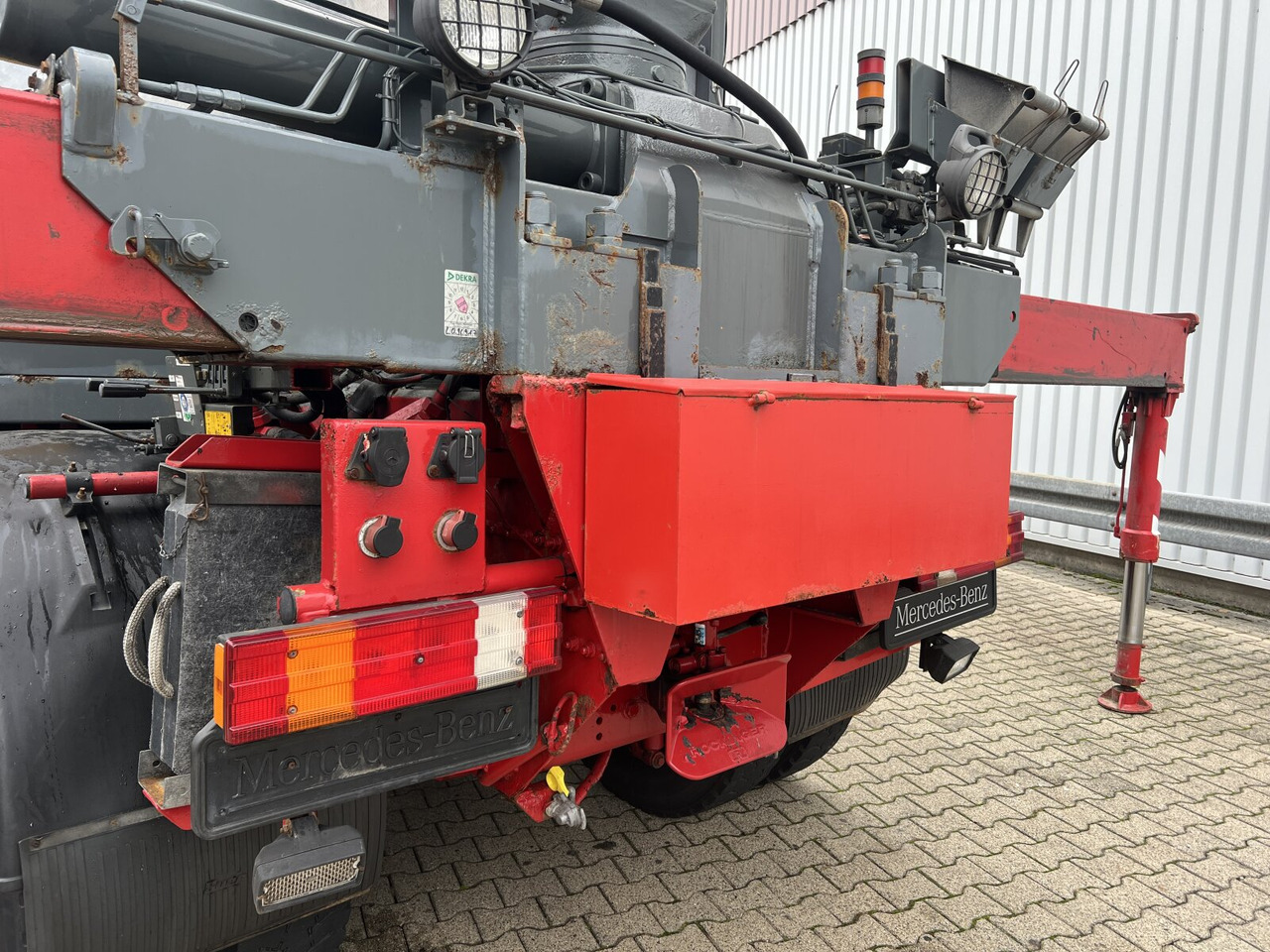 Mercedes-Benz Actros 3346 AK 6x6 Actros 3346 AK 6x6, 134t Anhängelast WSK, Heckkran Fassi F420AXP.26, Funk, Winde - Kamion me vinç: foto 3 Mercedes-Benz Actros 3346 AK 6x6 Actros 3346 AK 6x6, 134t Anhängelast WSK, Heckkran Fassi F420AXP.26, Funk, Winde - Kamion me vinç: foto 3