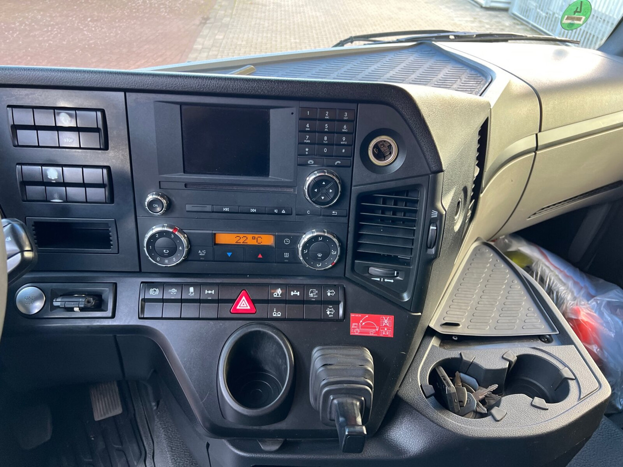 Mercedes-Benz Antos 2545 L 6x2 Antos 2545 L 6x2, Retarder, Lenk-/Liftachse - Kamion vetëngarkues: foto 5 Mercedes-Benz Antos 2545 L 6x2 Antos 2545 L 6x2, Retarder, Lenk-/Liftachse - Kamion vetëngarkues: foto 5