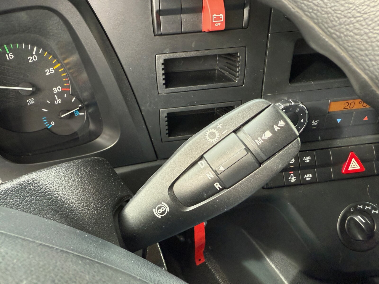 Mercedes-Benz Arocs 1827 A 4x4 Arocs 1827 A 4x4, Ex-! - Kamion me karroceri të hapur: foto 5 Mercedes-Benz Arocs 1827 A 4x4 Arocs 1827 A 4x4, Ex-! - Kamion me karroceri të hapur: foto 5