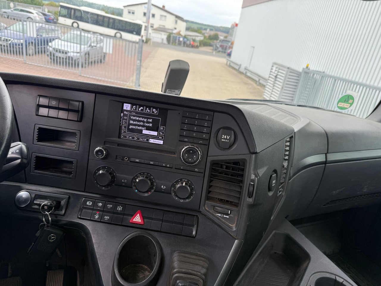 Mercedes-Benz Arocs 1842 AK 4x4 Arocs 1842 AK 4x4 - Kamion vetëshkarkues: foto 5 Mercedes-Benz Arocs 1842 AK 4x4 Arocs 1842 AK 4x4 - Kamion vetëshkarkues: foto 5