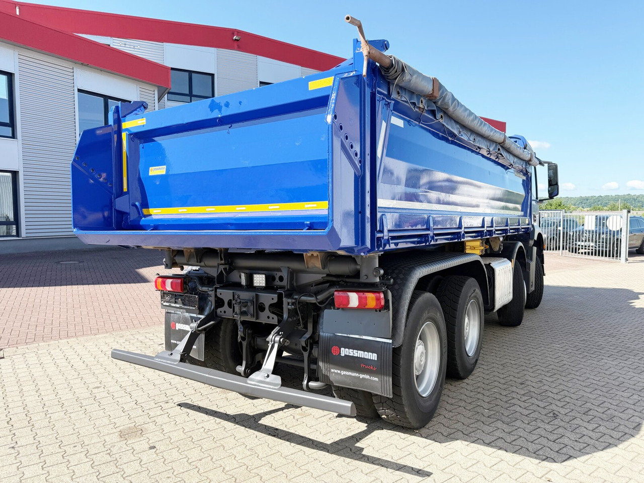 Kamion vetëshkarkues Mercedes-Benz Arocs 3243 K 8x4/4 Arocs 3243 K 8x4/4, Bordmatik: foto 11 Kamion vetëshkarkues Mercedes-Benz Arocs 3243 K 8x4/4 Arocs 3243 K 8x4/4, Bordmatik: foto 11