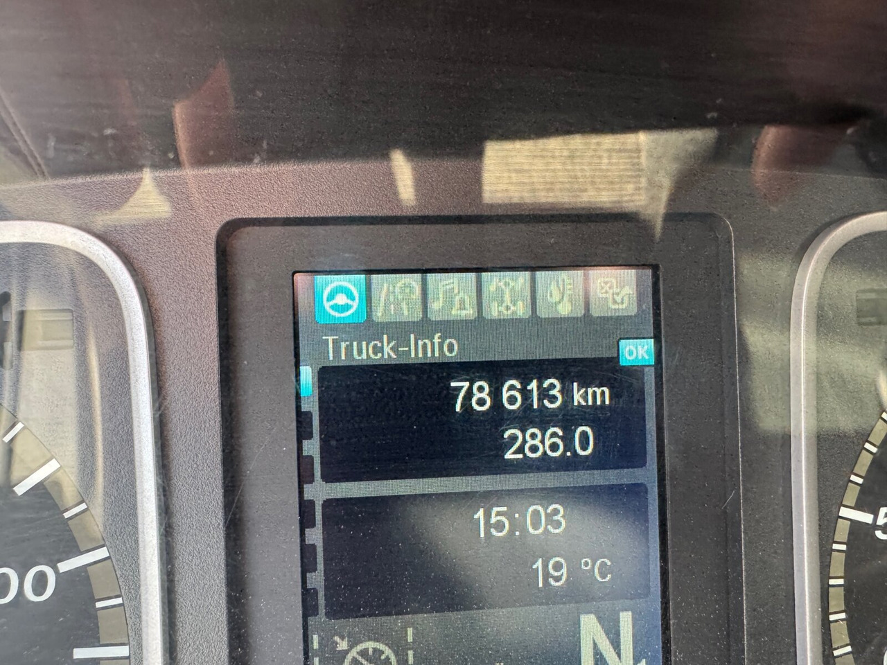 Mercedes-Benz Atego 1530 K 4x2 Atego 1530 K 4x2, Meiller 3-Seiten, 2x AHK - Kamion vetëshkarkues: foto 4 Mercedes-Benz Atego 1530 K 4x2 Atego 1530 K 4x2, Meiller 3-Seiten, 2x AHK - Kamion vetëshkarkues: foto 4