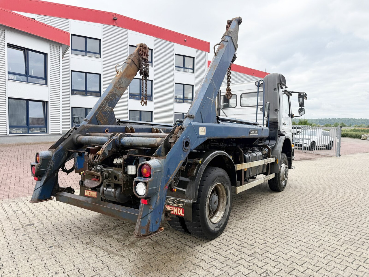 Fadromë ngarkuese Mercedes-Benz Axor 1824 AK 4x4 Axor 1824 AK 4x4, Tele-Absetzer, Winterdienstausstattung: foto 12