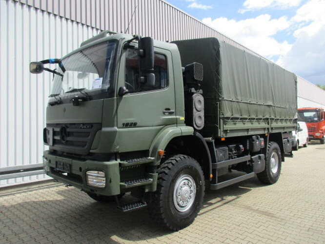 Mercedes-Benz Axor 1829 A 4x4 Axor 1829 A 4x4 - Kamion me karroceri të hapur: foto 1 Mercedes-Benz Axor 1829 A 4x4 Axor 1829 A 4x4 - Kamion me karroceri të hapur: foto 1