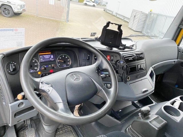 Mercedes-Benz Axor 1833 L 4x2 Axor 1833 L 4x2 mit Heckkran Hiab XS 133 K-2 - Kamion me vinç, Kamion me karroceri të hapur: foto 3 Mercedes-Benz Axor 1833 L 4x2 Axor 1833 L 4x2 mit Heckkran Hiab XS 133 K-2 - Kamion me vinç, Kamion me karroceri të hapur: foto 3