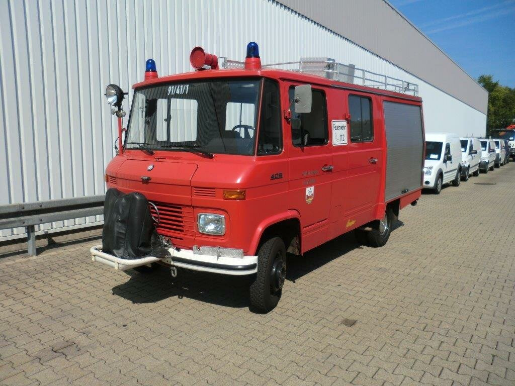 Mercedes-Benz LF 409 4x2 LF 409 4x2 Löschwagen, Benziner! - Ambulancë: foto 1 Mercedes-Benz LF 409 4x2 LF 409 4x2 Löschwagen, Benziner! - Ambulancë: foto 1