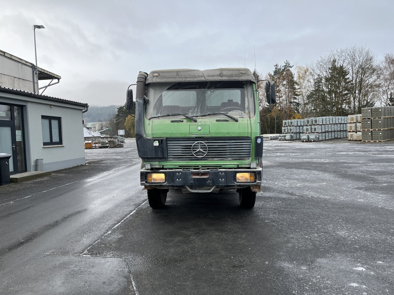 Mercedes-Benz NG 2628 K 6x4 NG 2628 K 6x4, V8, MEILLER Stahlmulde ca. 10³ - Shkarkues: foto 4 Mercedes-Benz NG 2628 K 6x4 NG 2628 K 6x4, V8, MEILLER Stahlmulde ca. 10³ - Shkarkues: foto 4